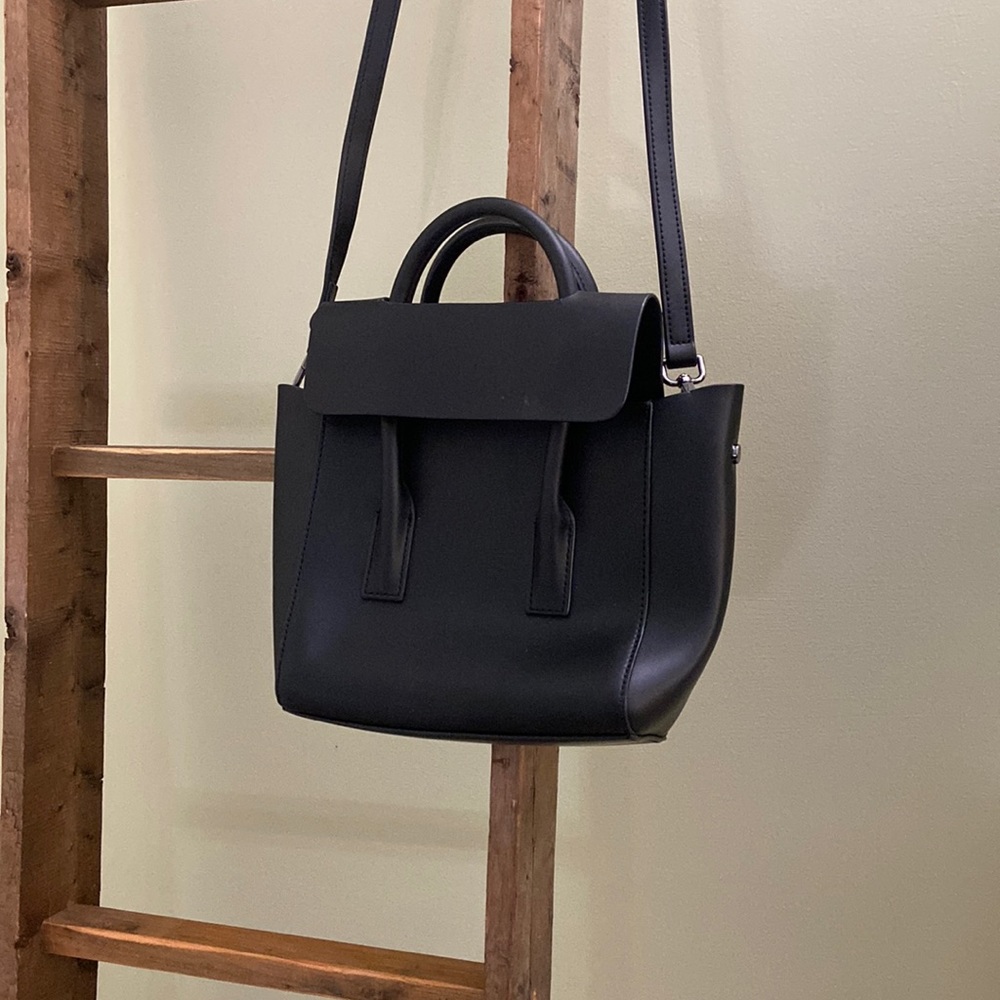 Hieleven small crossbody purse